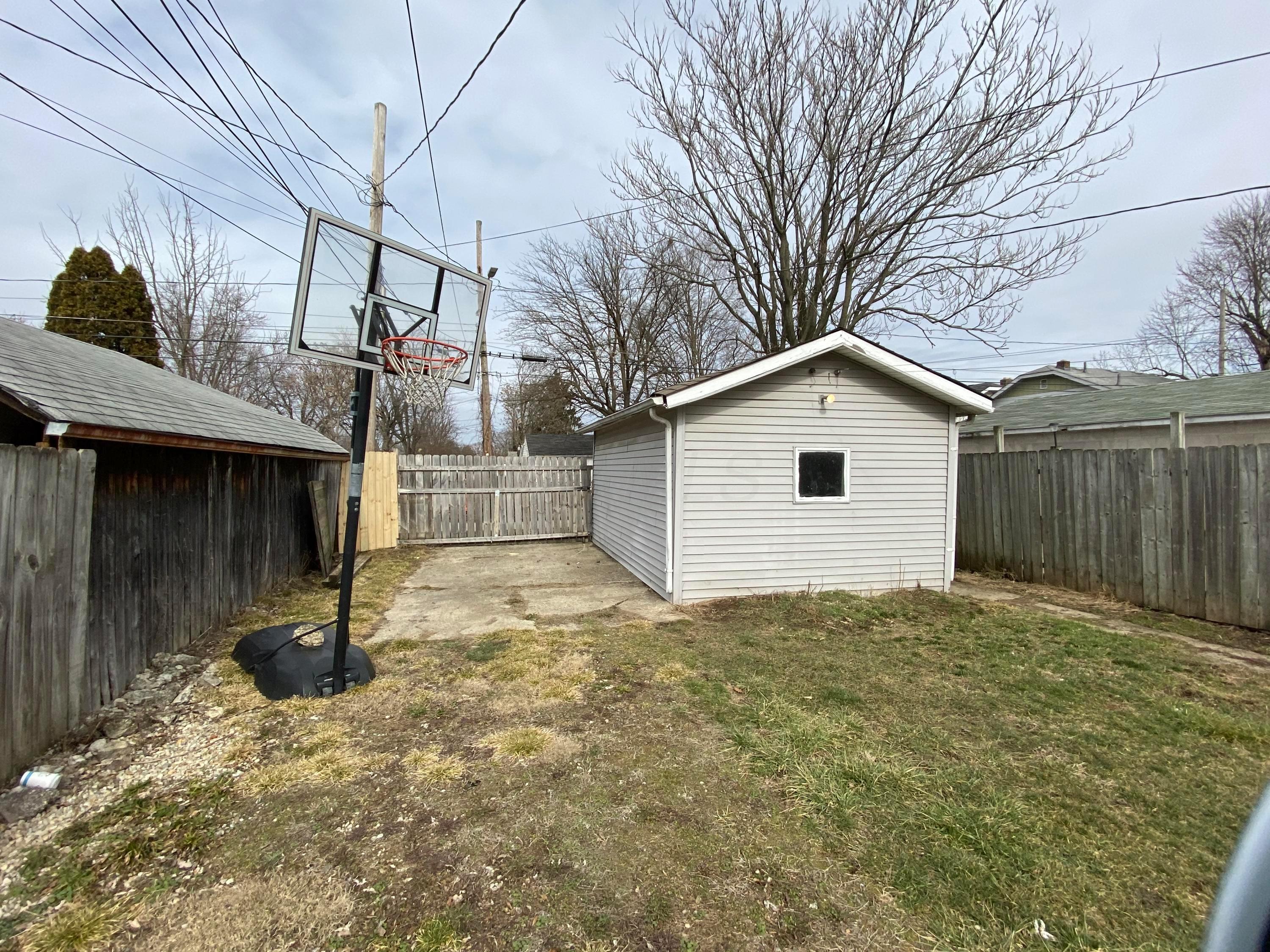 2622 Eakin Road Columbus, OH 43204 - Photo 39 of 39 Gallery Image 39