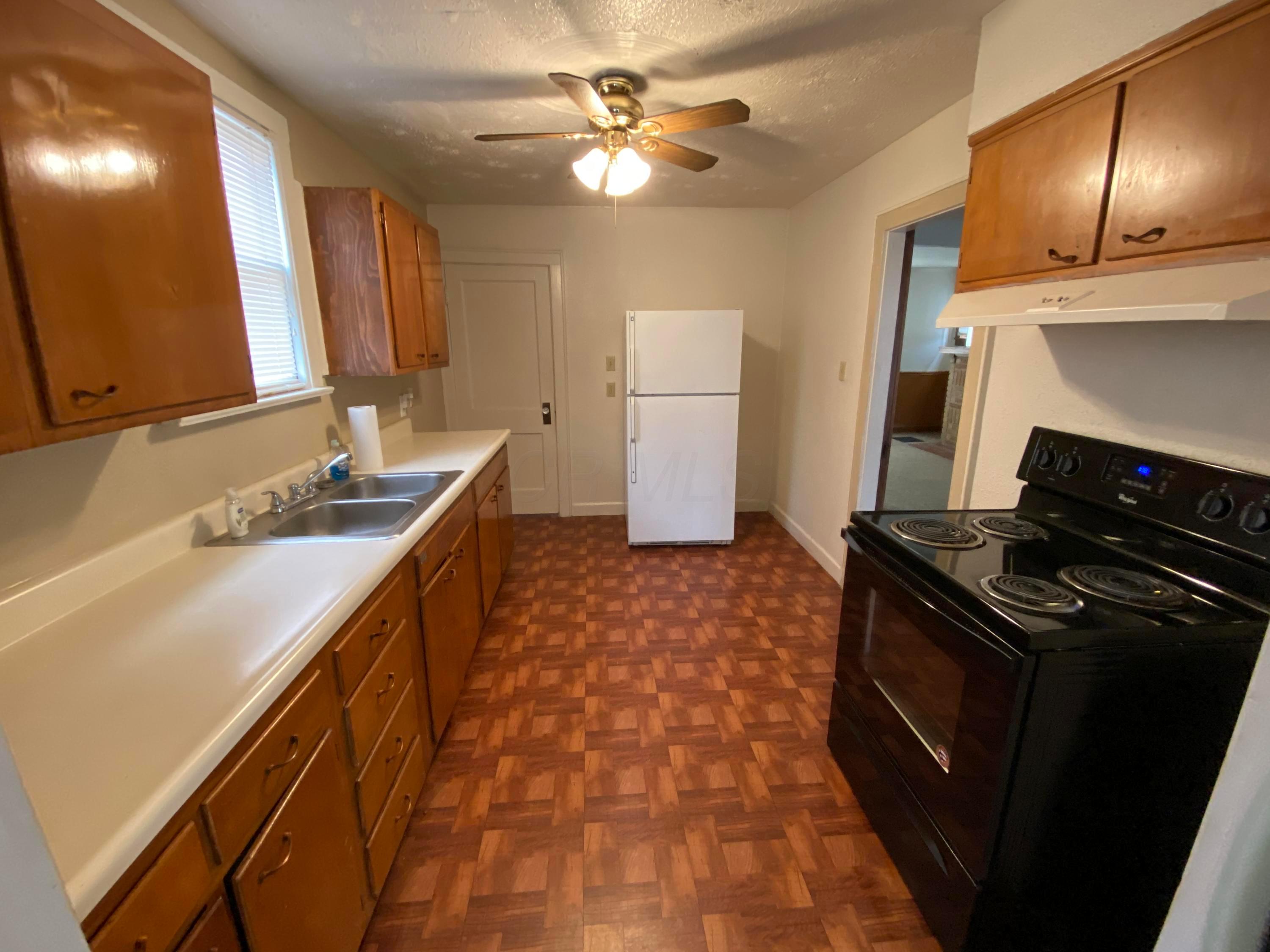 2622 Eakin Road Columbus, OH 43204 - Photo 10 of 39 Gallery Image 10