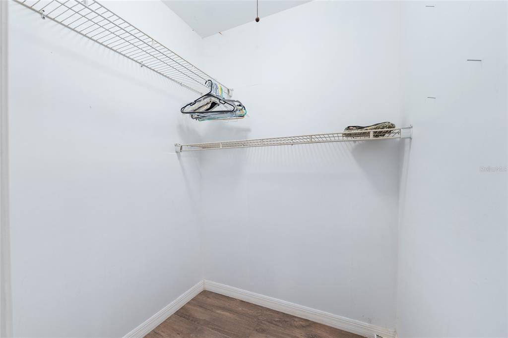 20361 1st Street McIntosh, FL 32664 - Photo 39 of 62 a view of a small space