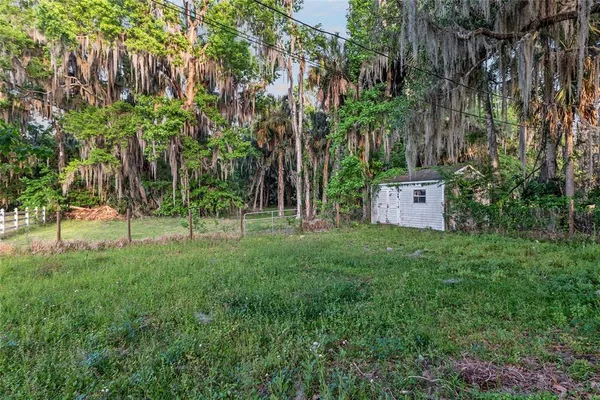 $330,000 | 20361 1st Street, McIntosh, FL 32664