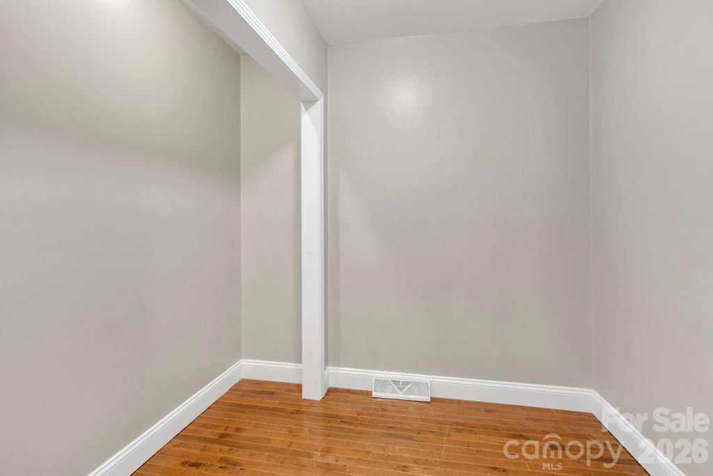 490 Morehead Road Marion, NC 28752 - Photo 33 of 48 Gallery Image 33