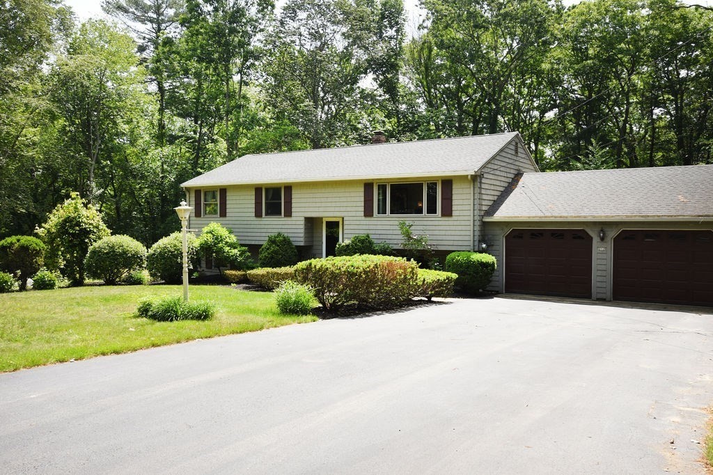 212 Spruce Way Hanover, MA 02339 - Photo 1 of 42
