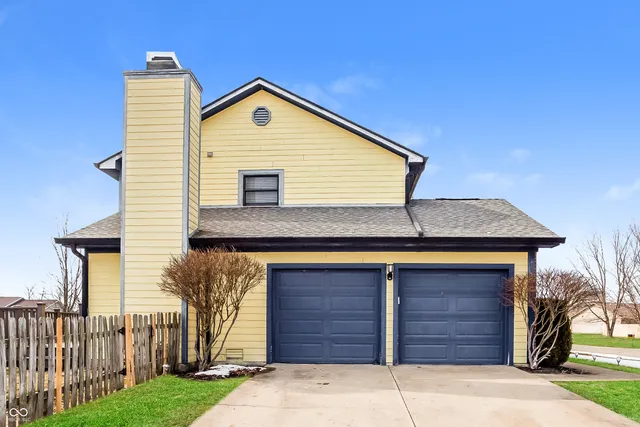 $2,335 | 3735 Crickwood Drive, Indianapolis, IN 46268