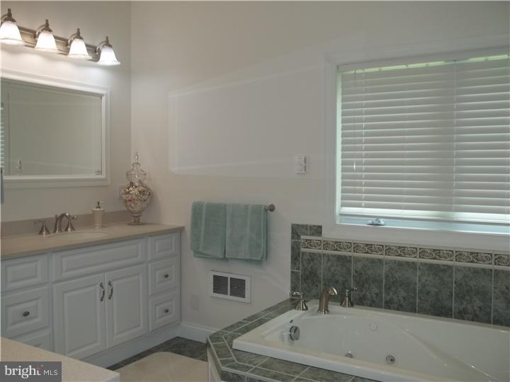 934 Rickerts Road Perkasie, PA 18944 - Photo 17 of 25 Gallery Image 17