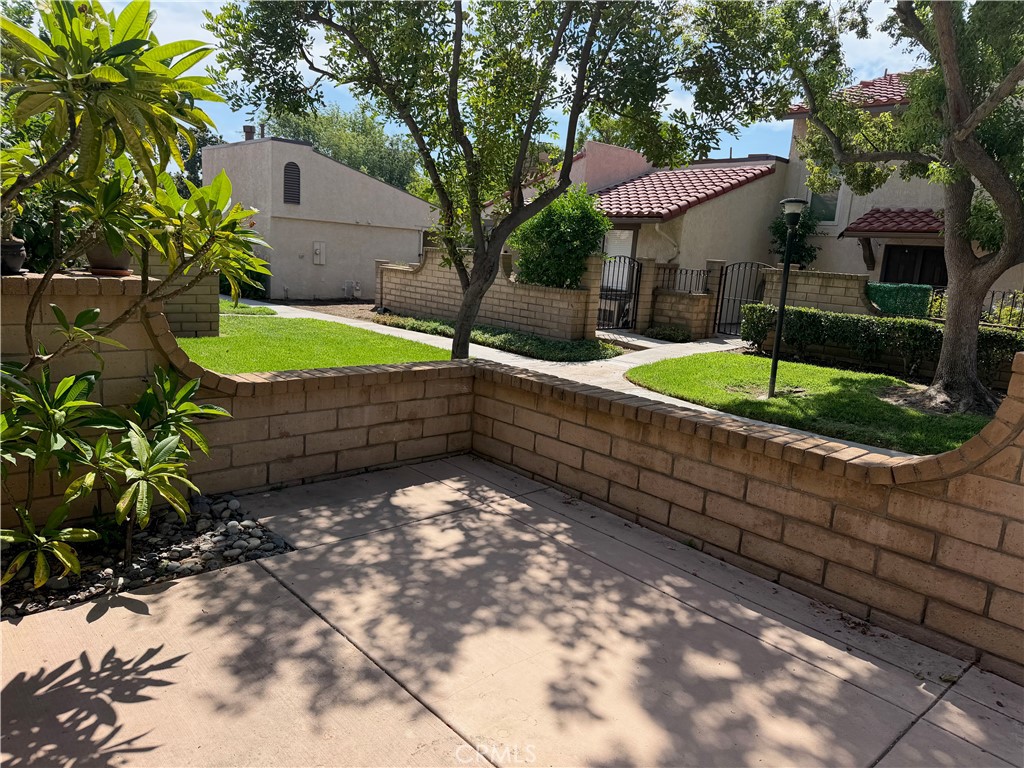 9827 Ladera Court Rancho Cucamonga, CA 91730 - Photo 3 of 34 Gallery Image 3