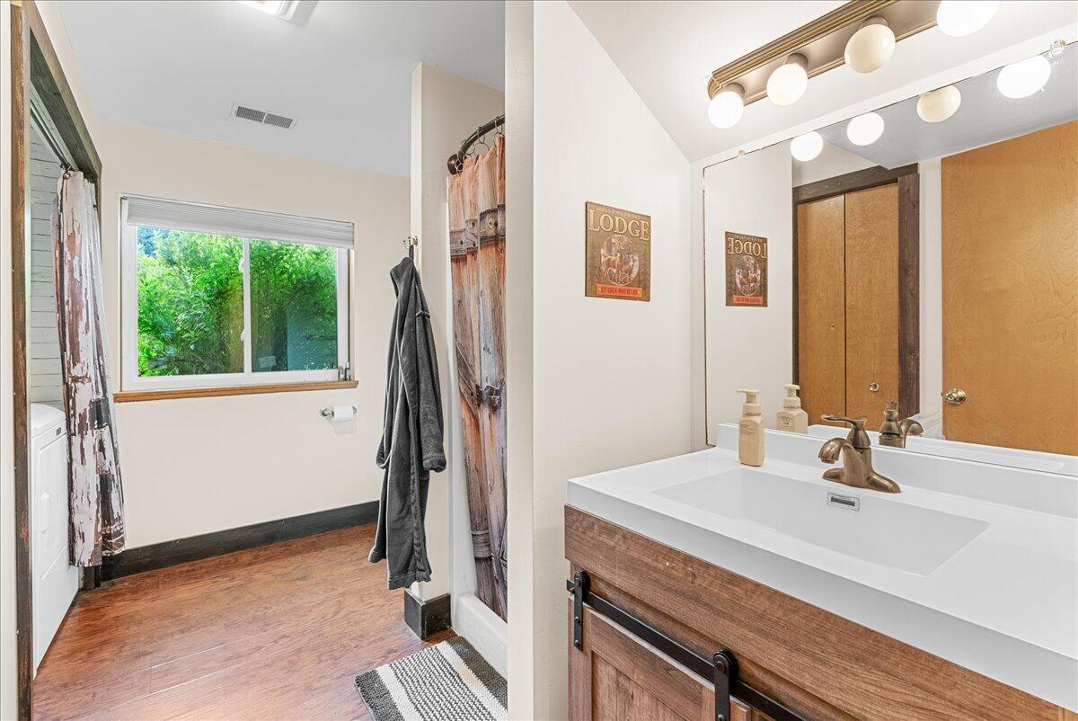 11534 Eaton Rapids Road Springport, MI 49284 - Photo 16 of 34 Gallery Image 16