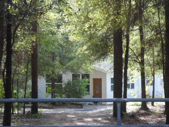 77 Perdue Road DeFuniak Springs, FL 32433 - Photo 2 of 34 Perdue Rd front