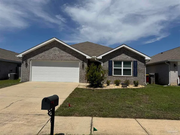 $299,900 | 6414 Churchill Circle, Milton, FL 32583