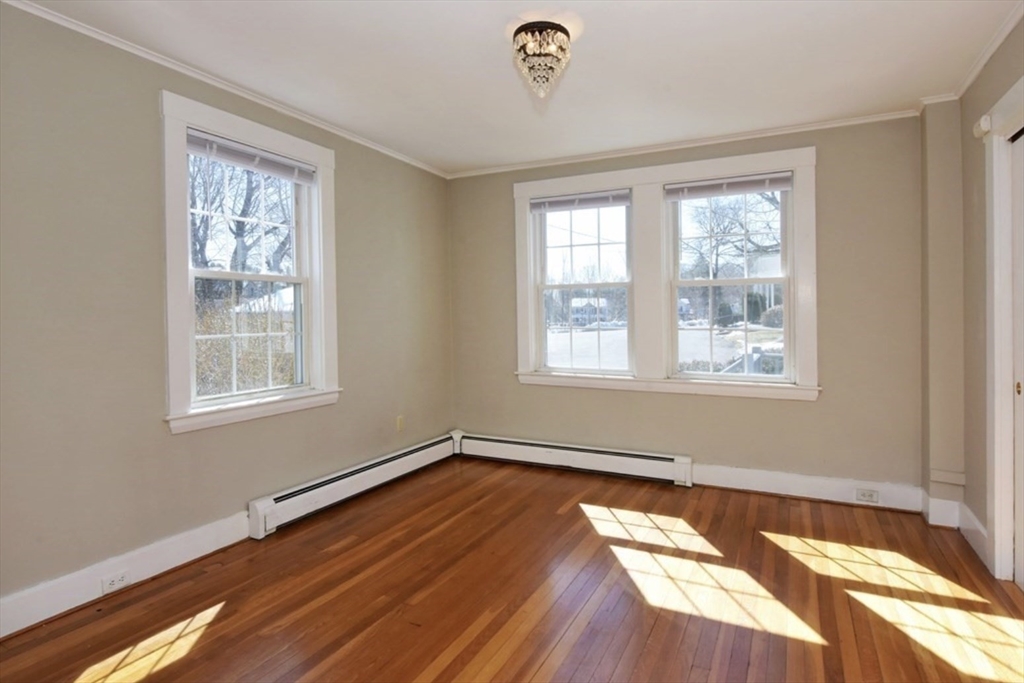 1 School Street, Unit B Maynard, MA 01754 - Photo 12 of 16 Gallery Image 12