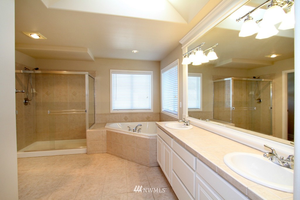 20623 38th Drive Southeast Bothell, WA 98021 - Photo 14 of 18
