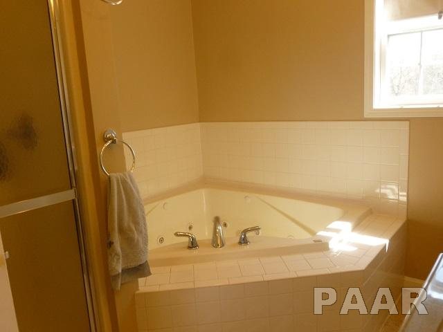 8311 West Robertson Road Edwards, IL 61528 - Photo 18 of 26 Gallery Image 18