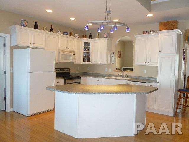8311 West Robertson Road Edwards, IL 61528 - Photo 10 of 26 Gallery Image 10