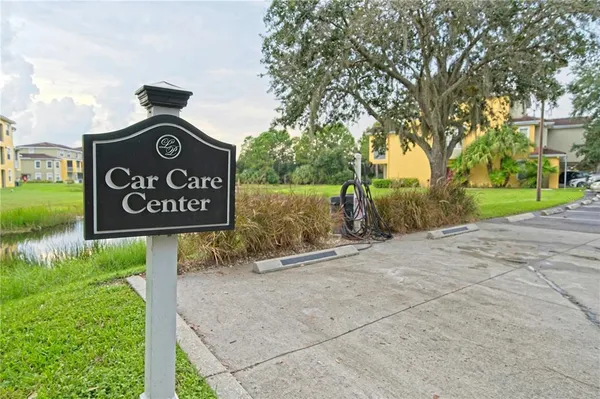 $1,995 | 5701 Bentgrass Drive, Unit 18206, Sarasota, FL 34235