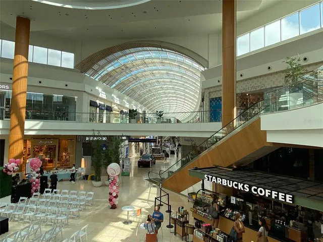 $2,195 | 5701 Bentgrass Drive, Unit 18206, Sarasota, FL 34235