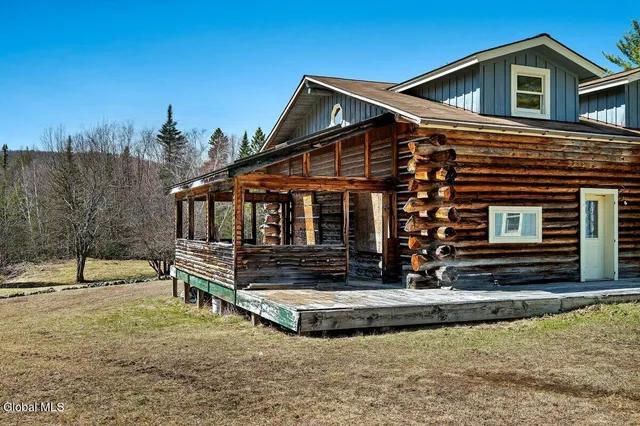 $525,000 | 399 Loch Muller Road, Schroon, NY 12857