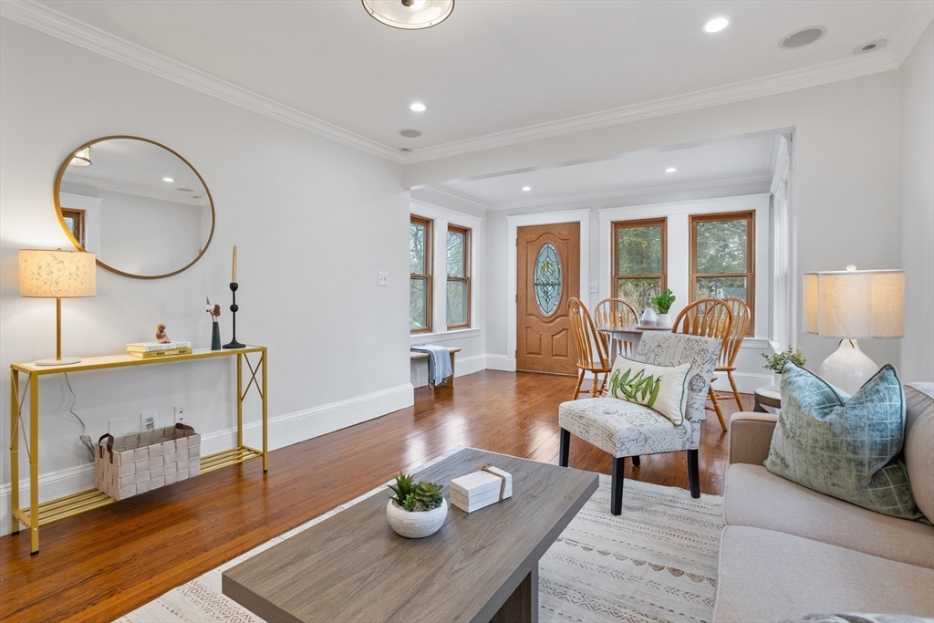 10 Lakeview Road Wayland, MA 01778 - Photo 10 of 31 Gallery Image 10