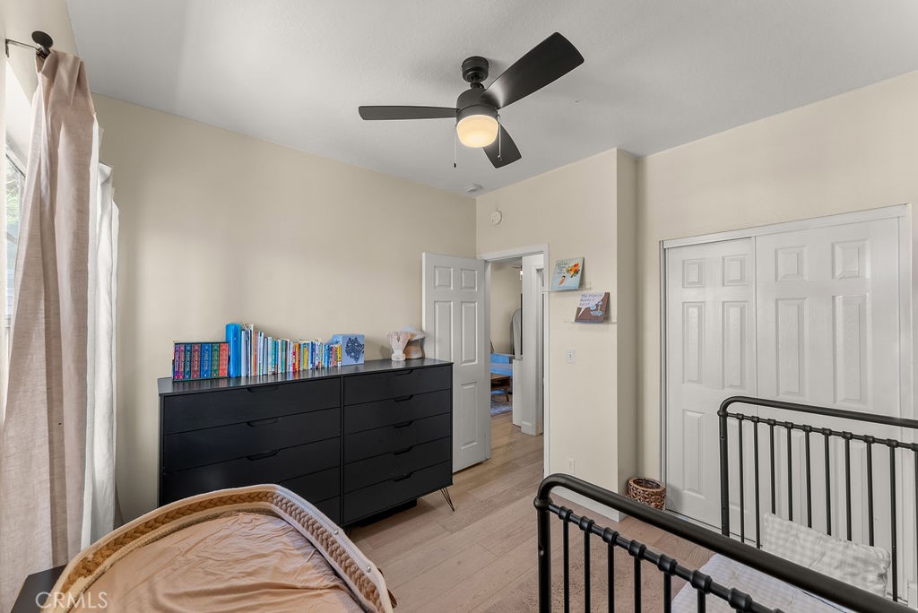 1145 Roswell Avenue, Unit 8A Long Beach, CA 90804 - Photo 19 of 35 a view of a hallway with workspace