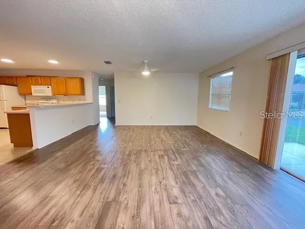 $1,850 | 2744 Collington Drive, The Villages, FL 32162