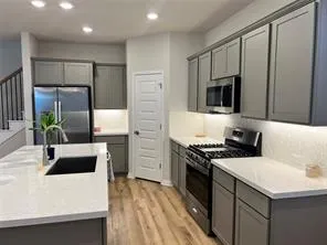 $2,195 | 1617 Coral Sunrise Trail, Leander, TX 78641