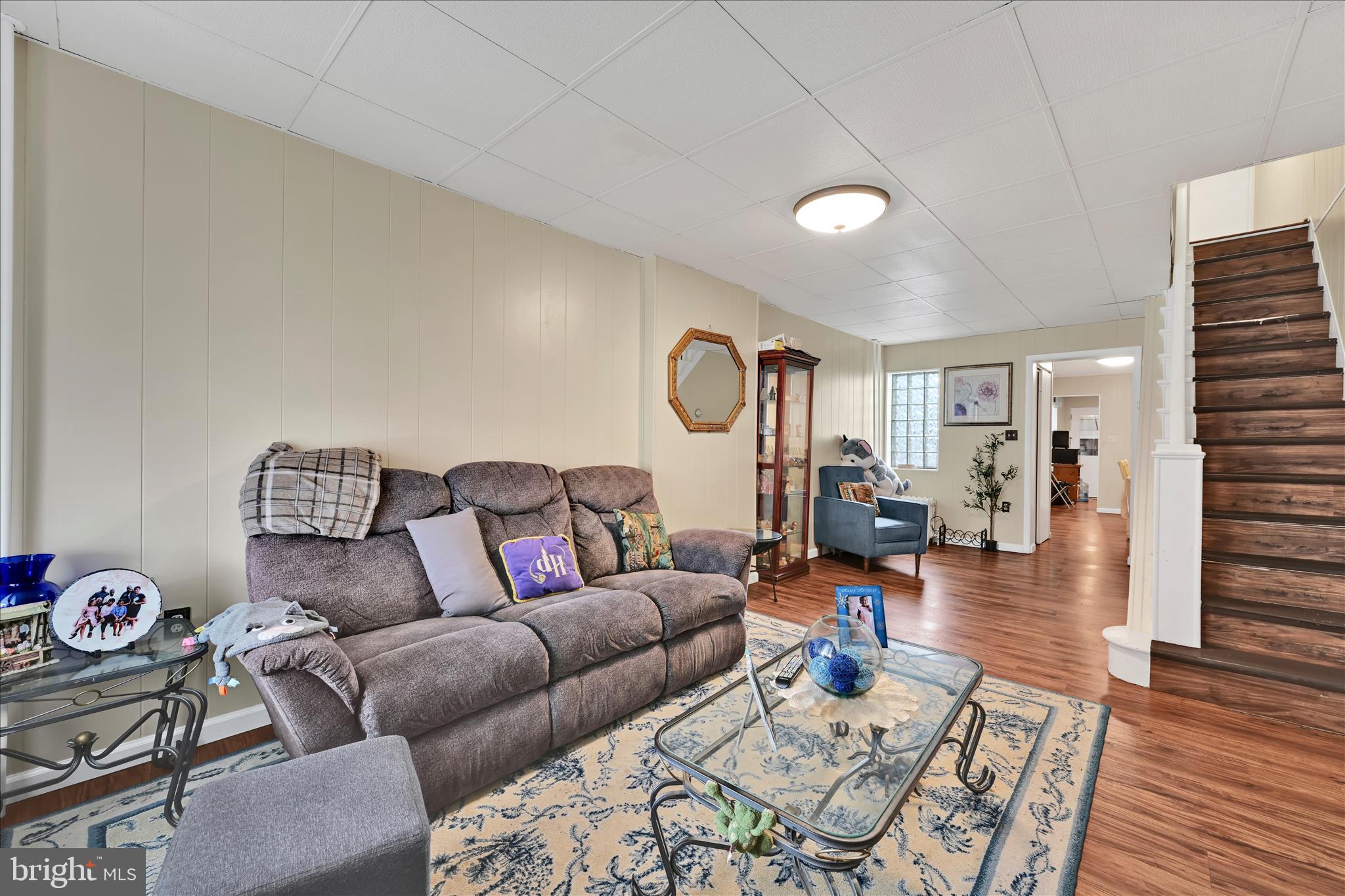 938 Pike Street Reading, PA 19604 - Photo 4 of 26 Living Area