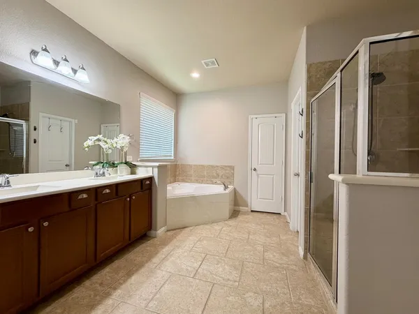 $425,000 | 107 Jacobs Meadow Drive, Conroe, TX 77384