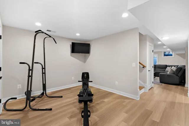 $790,000 | 35611 Hamlet Court, Round Hill, VA 20141