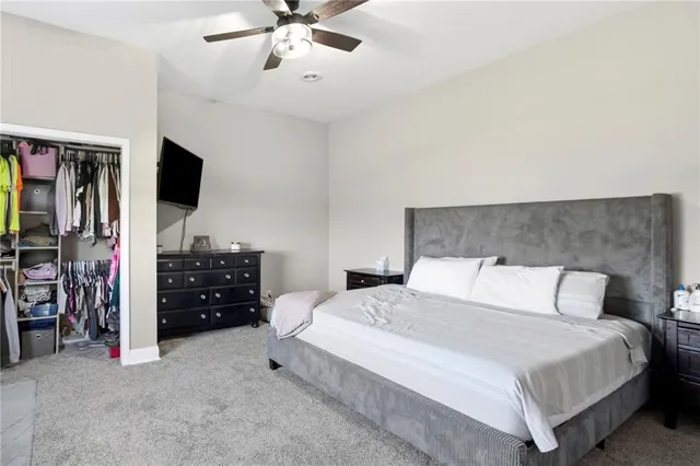 $525,000 | 8825 Northeast 312th Street, Cameron, MO 64429