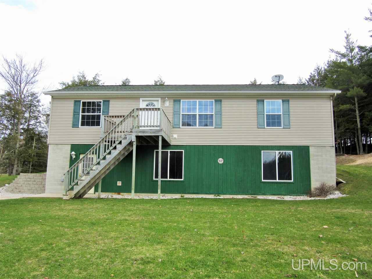 540 East Gulliver Lake Road Gulliver, MI 49840 - Photo 8 of 30
