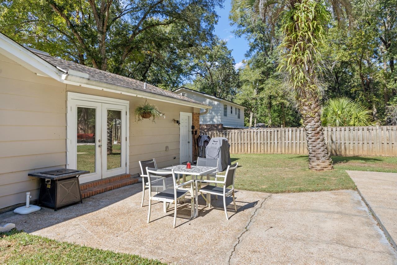 1819 Aaron Road Tallahassee, FL 32303 - Photo 2 of 35