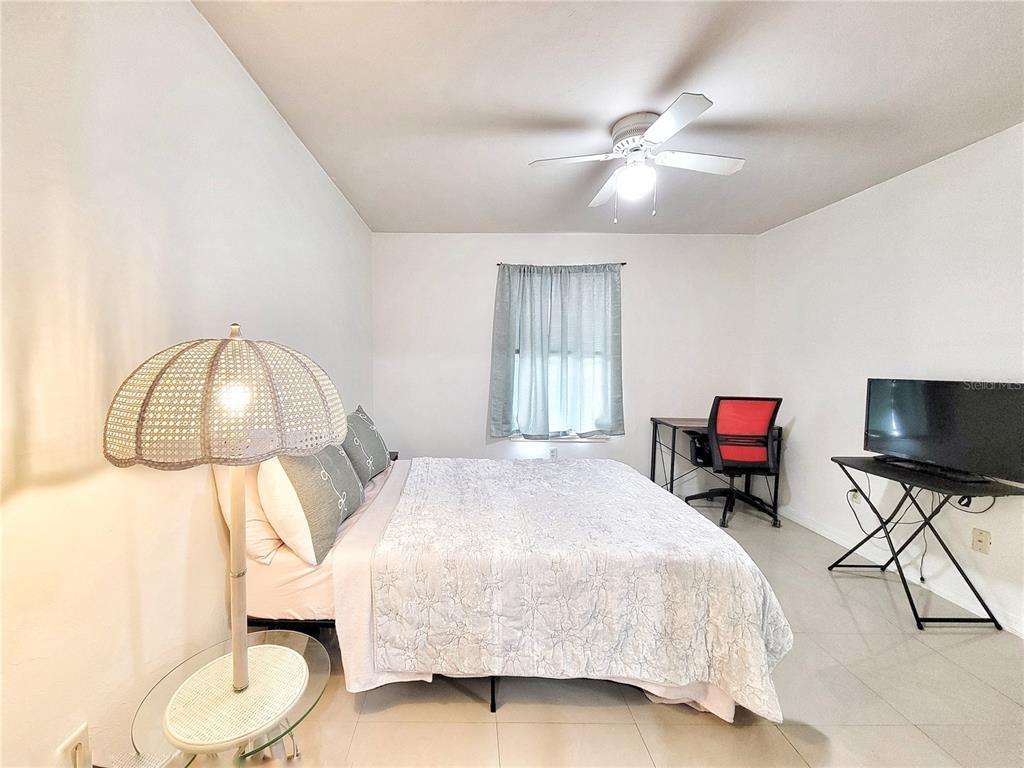 2360 Southwest Archer Road, Unit 101 Gainesville, FL 32608 - Photo 16 of 29