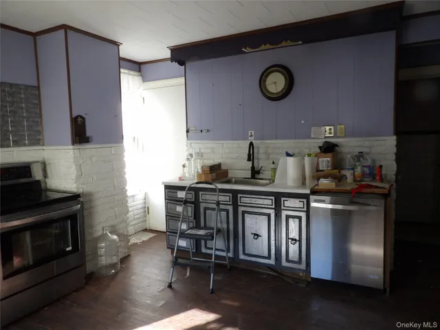 $244,000 | 190 West Main Street, Port Jervis, NY 12771