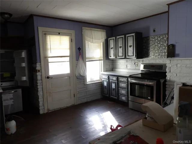 $244,000 | 190 West Main Street, Port Jervis, NY 12771