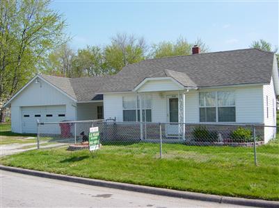 2130 East Cairo Street Springfield, MO 65802 - Photo 1 of 1 Primary Photo