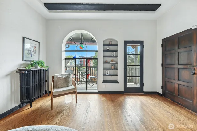 $799,950 | 1106 Northeast 42nd Street, Unit 19, Seattle, WA 98105