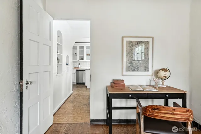 $799,950 | 1106 Northeast 42nd Street, Unit 19, Seattle, WA 98105