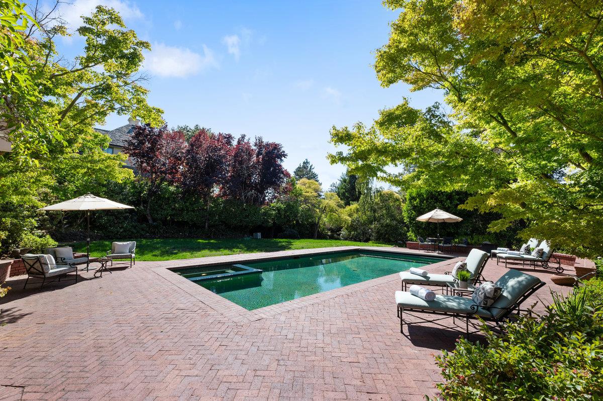 539 Edgewood Road San Mateo, CA 94402 - Photo 39 of 68 Gallery Image 39