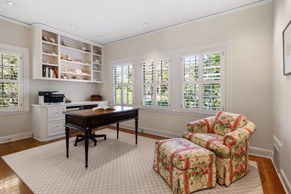 539 Edgewood Road San Mateo, CA 94402 - Photo 49 of 68 Gallery Image 49