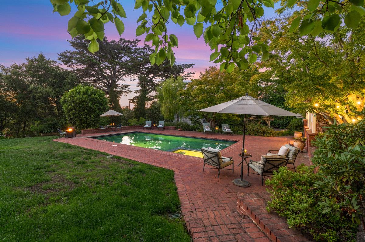 539 Edgewood Road San Mateo, CA 94402 - Photo 6 of 68 Gallery Image 6