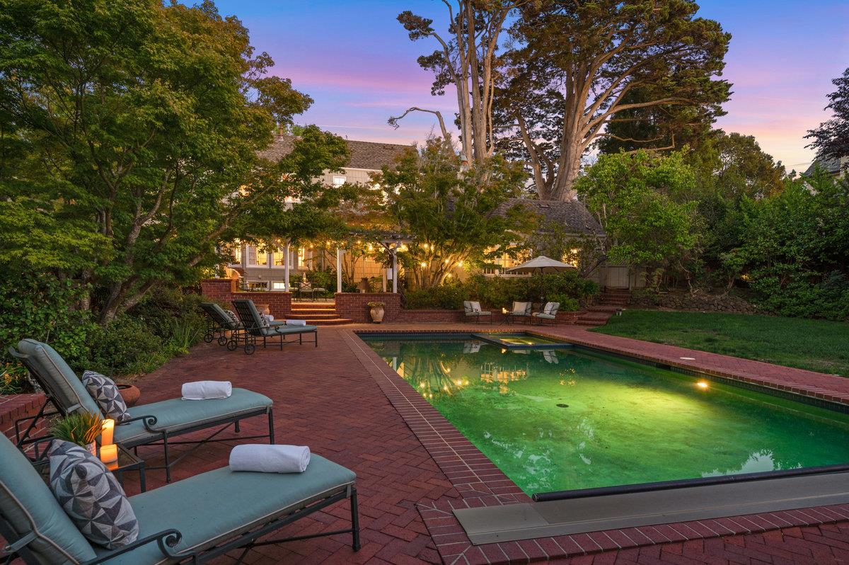 539 Edgewood Road San Mateo, CA 94402 - Photo 8 of 68 Gallery Image 8