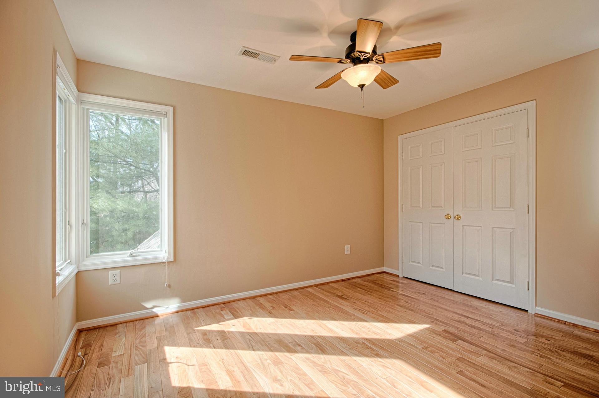 1310 Pavilion Club Way Reston, VA 20194 - Photo 22 of 29 Bedroom 2