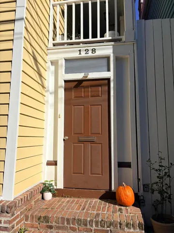 $2,800 | 128 Logan Street, Unit A, Charleston, SC 29401