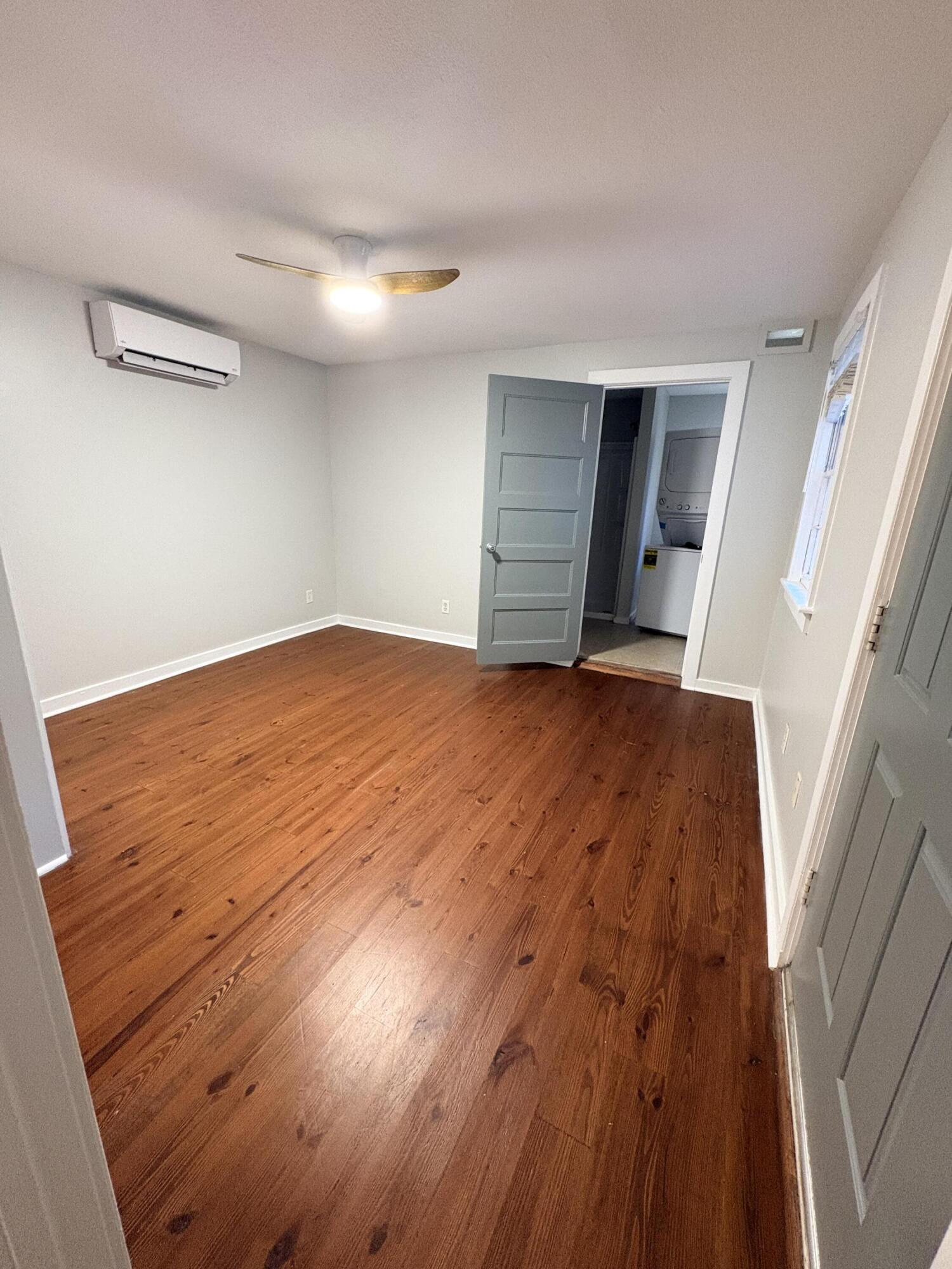 128 Logan Street, Unit A Charleston, SC 29401 - Photo 9 of 12 IMG_0969