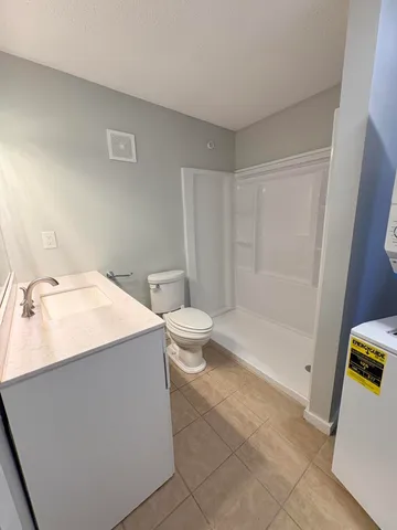 $2,800 | 128 Logan Street, Unit A, Charleston, SC 29401