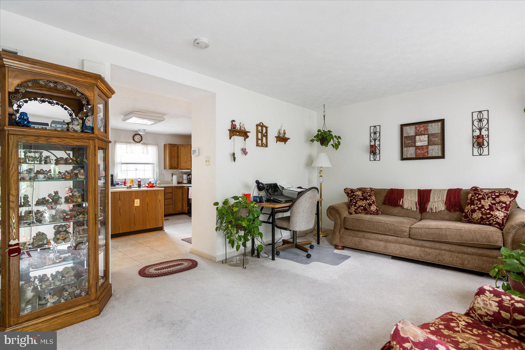5403 Canonbury Road Rosedale, MD 21237 - Photo 2 of 40 Living Room