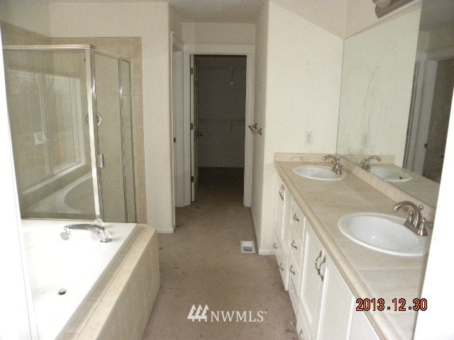 20313 86th Place Northeast Bothell, WA 98011 - Photo 14 of 20