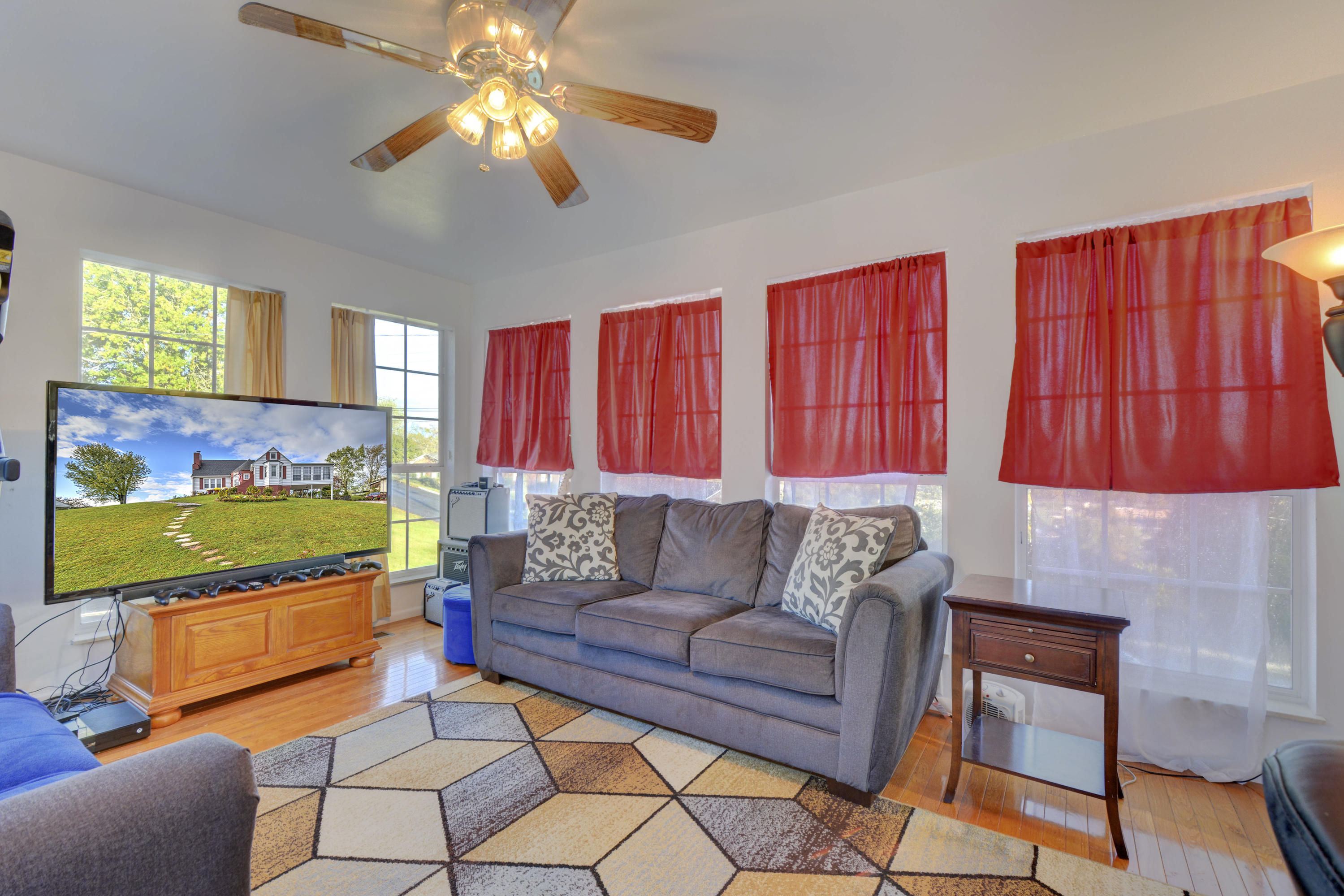 316 Maple Street Clinton, TN 37716 - Photo 14 of 31 12