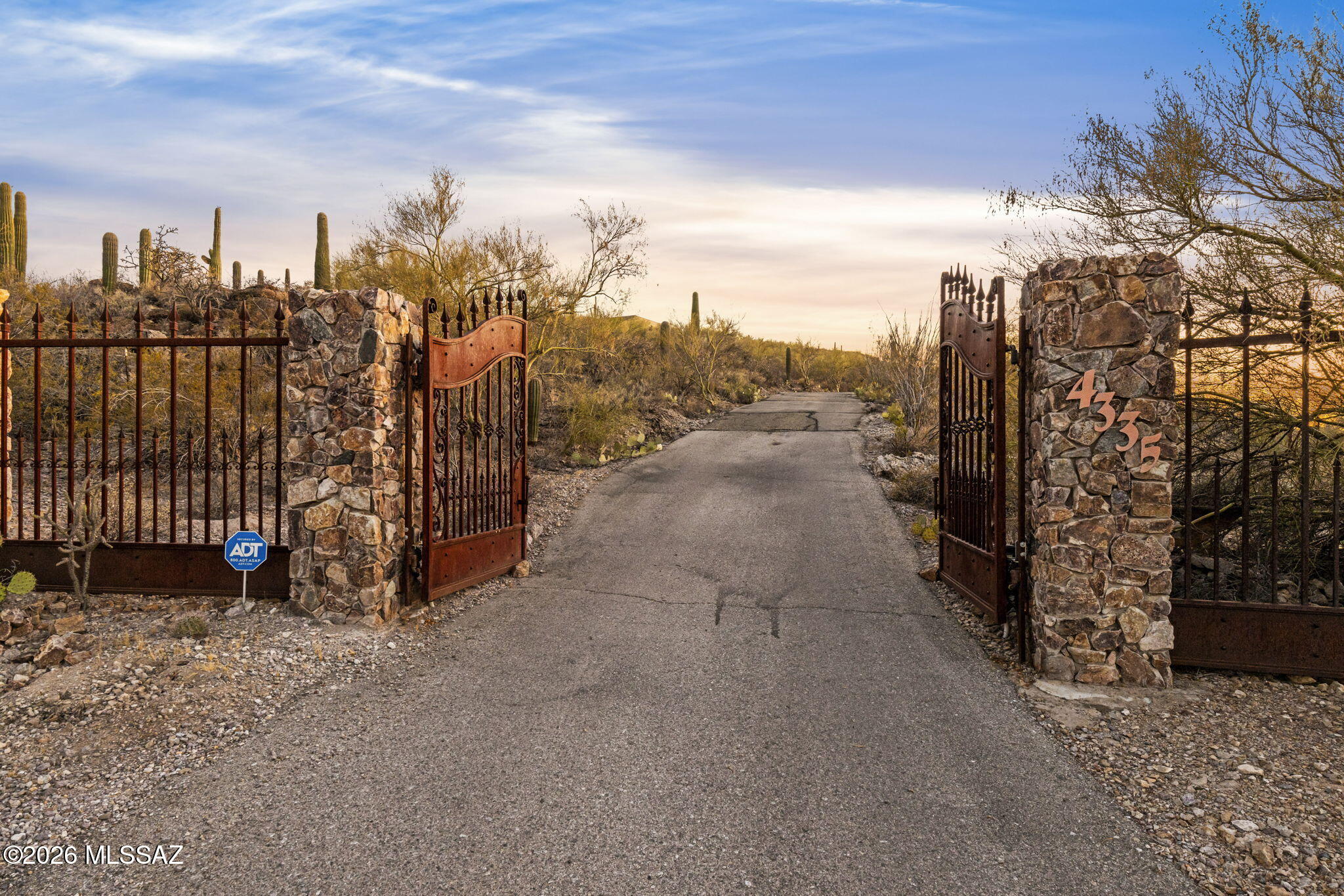 4335 West Irvington Road Tucson, AZ 85746 - Photo 11 of 52