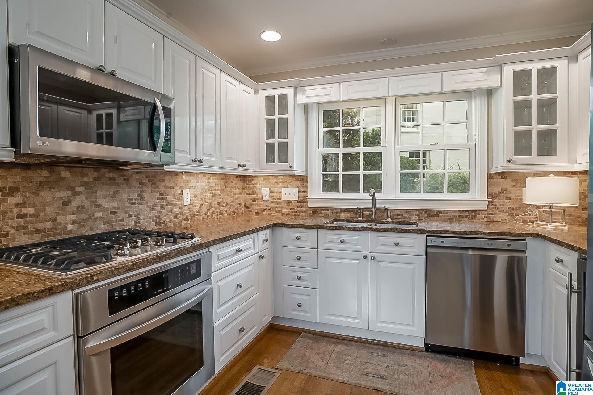 121 Peachtree Road Birmingham, AL 35213 - Photo 14 of 37