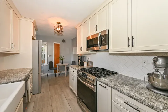 $359,900 | 7224 West Bluemound Road, Wauwatosa, WI 53213