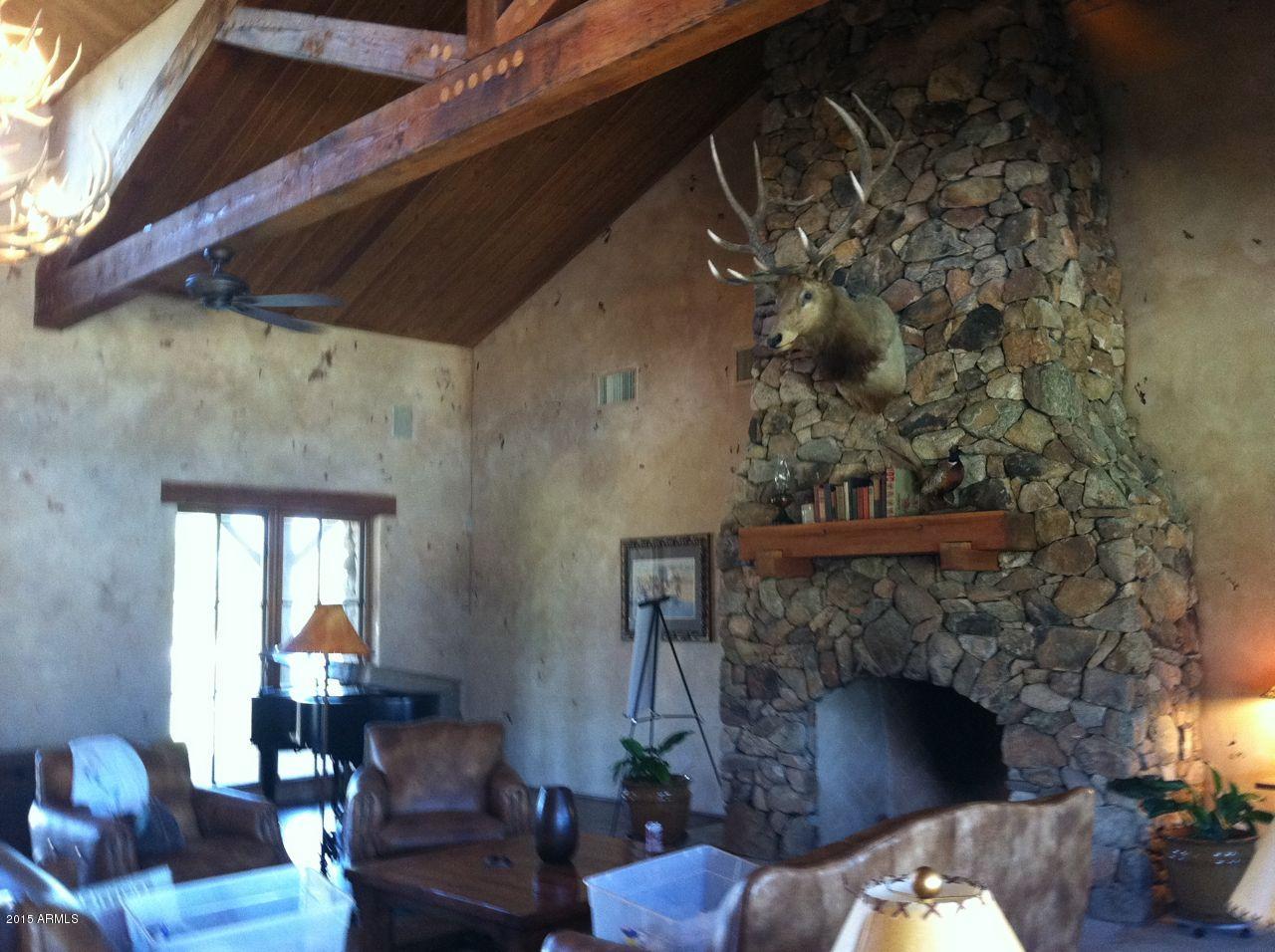 9310 North Callahan Road, Unit LOT 99 Prescott, AZ 86305 - Photo 24 of 25 Stunning Clubhouse and Kitchen